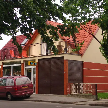 Daire Apartament Sternik *